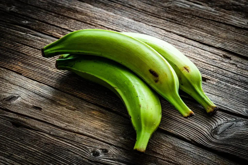 green-plantains.webp