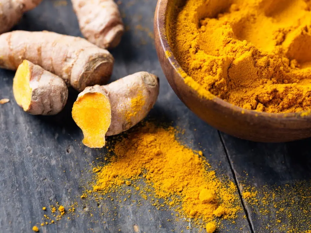 turmeric roots and powder 204.webp